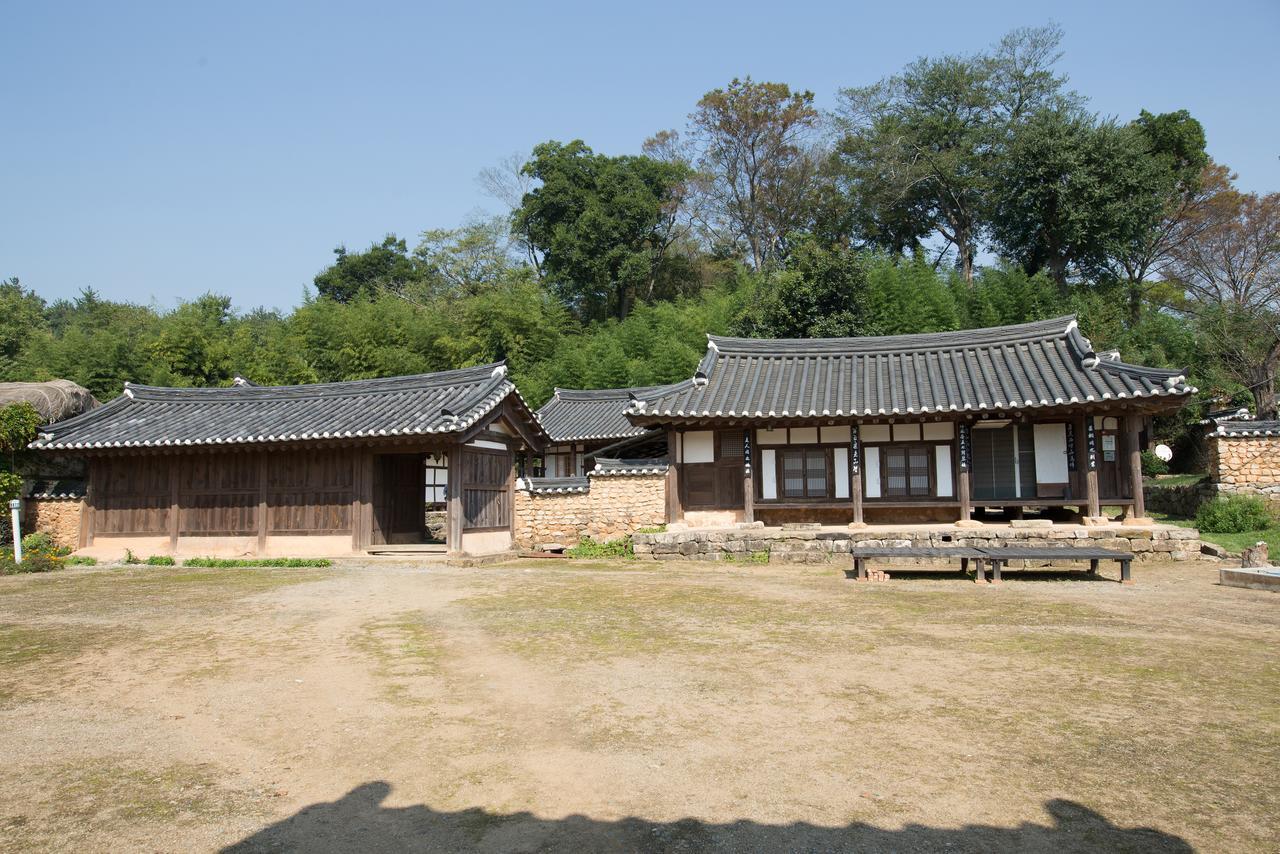 Jinrae Lee'S Traditional House Boseong Zewnętrze zdjęcie